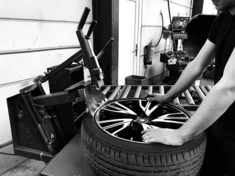 Equilibrage Pneus 5417